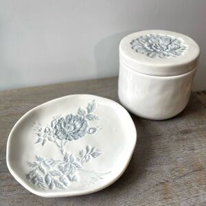 Grace Mitchell white & blue floral ceramic sugar creamer set